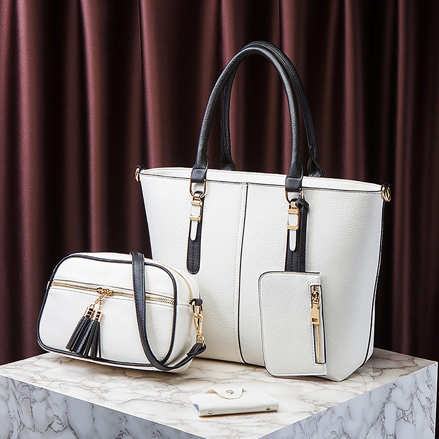 Dollcini 4 Részes Női Táskaszett – Elegáns Kézitáska és Kiegészítők