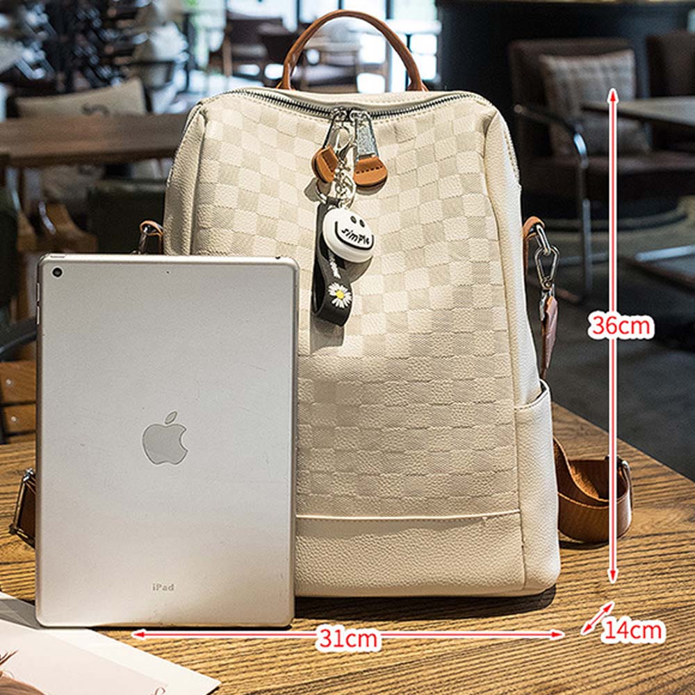 Dollcini Női Hátizsák – Vízálló Műbőr, Elegáns és Praktikus Viselet