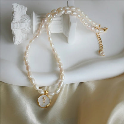 Dollcini Pearl Ékszerkészlet – Nyaklánc és Gyöngy Fülbevaló