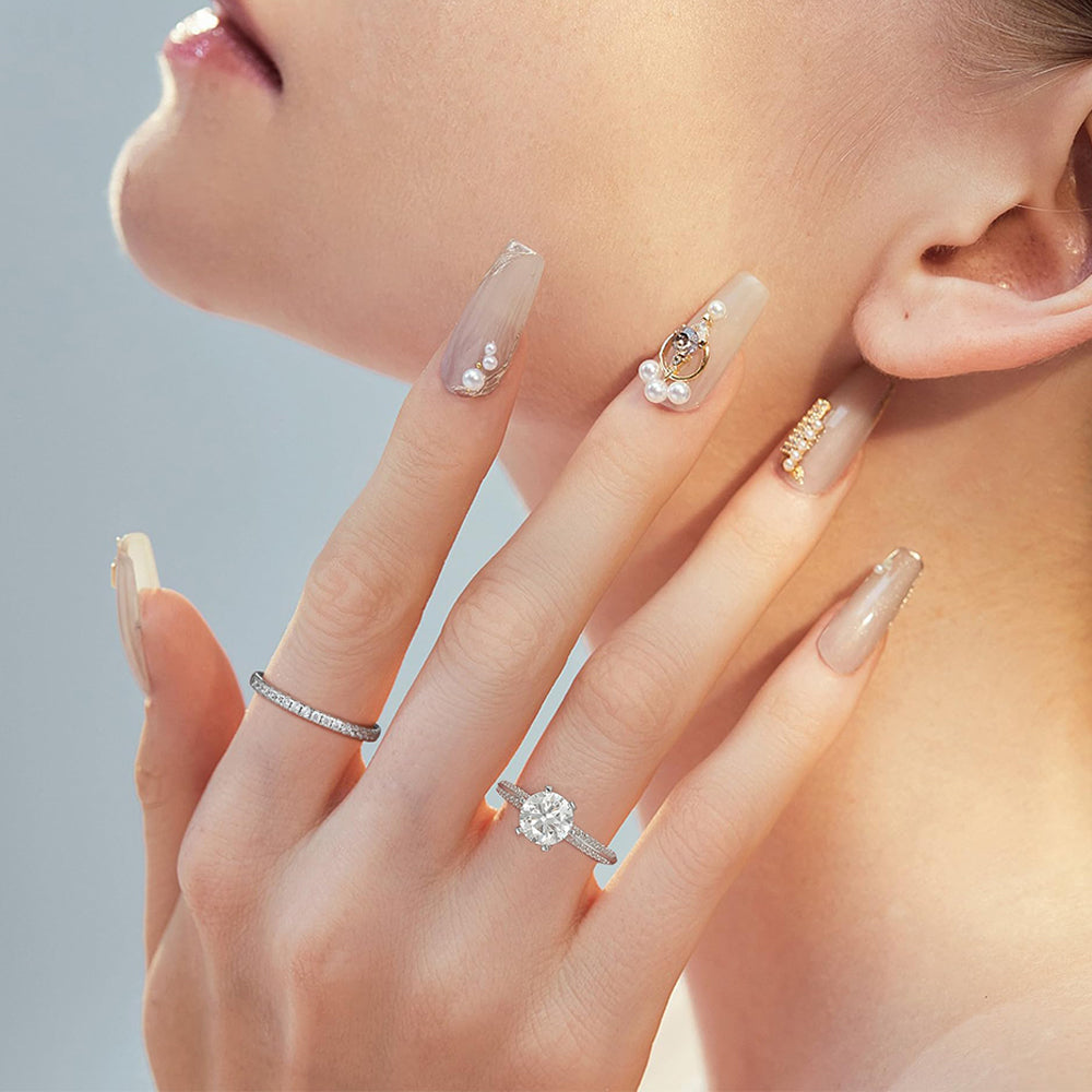 Dollcini Moissanit Eljegyzési Gyűrű – Állítható, 925 Ezüst, Díszdobozzal