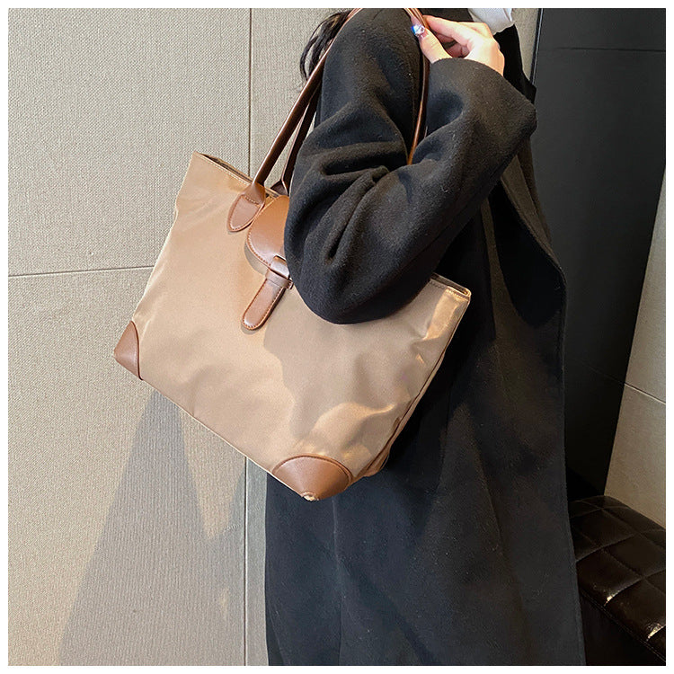 Dollcini Elegáns Női Táska – Vízlepergető Műbőr, Üzleti Használatra