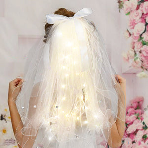 Dollcini Világító LED-es Szarvas Fejpánt – Fátyollal, Fehér