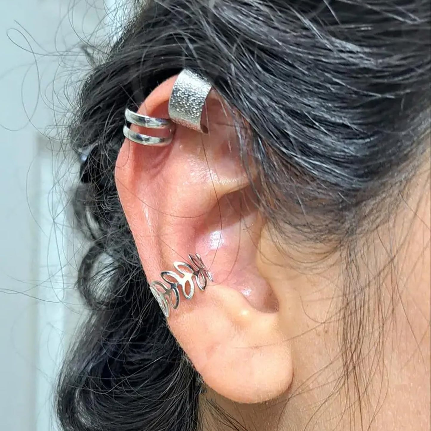 Dollcini 33 Részes Ékszerszett – Elegáns Arany Fülbevalók és Gyűrűk