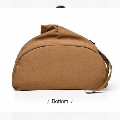 Geantă de umăr unisex Dollcini – Fabricată din material textil ușor și durabil, potrivită pentru uz zilnic, atât pentru bărbați, cât și pentru femei.