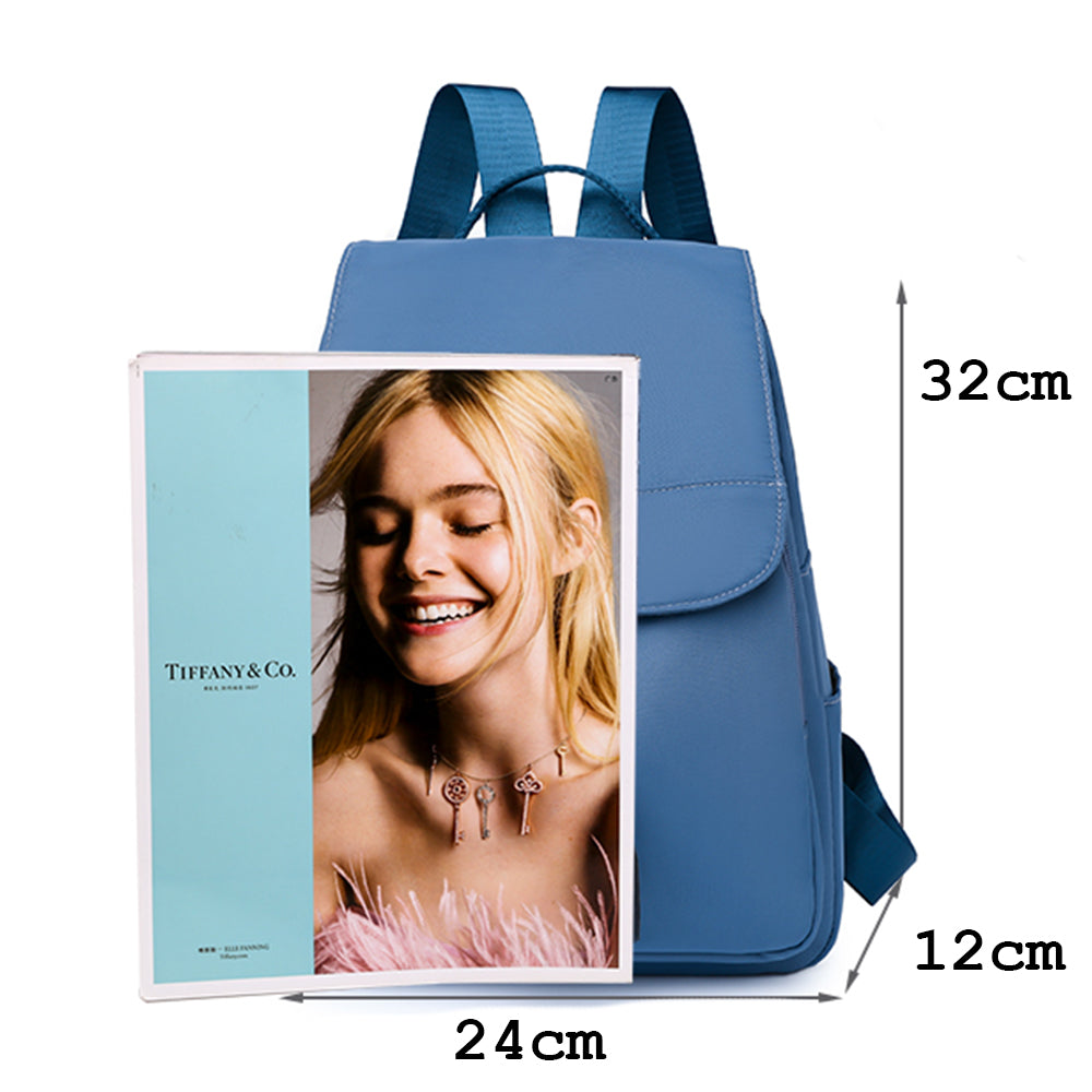 Dollcini Női Divatos Hátizsák – Elegáns és Praktikus, Vízálló